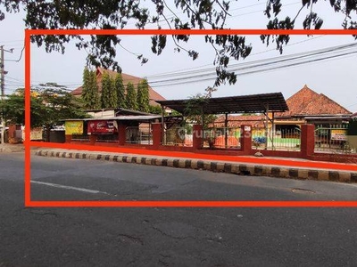 Murah dijual tanah bonus bangunan Jalan Majapahit Enggal Lampung