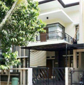 Rumah 2 Lantai Bagus SHM di Buah Batu Regency, Bandung