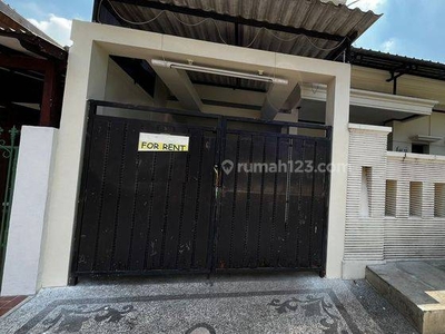 Rumah Disewa Ketintang Permai Surabaya