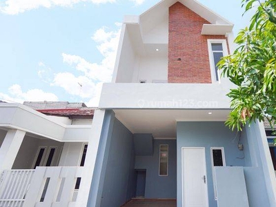 Rumah SHM 2 Lantai Siap Huni di Bekasi Harga Nego Bisa Kpr J19312