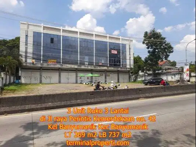 3 Unit Kantor / Ruko 3 Lantai di Jl Raya Perintis Kemerdekaan Banyuma