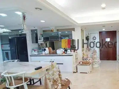 Apartemen Mewah Sherwood Residence, Lantai Marmer Full Furnished, To