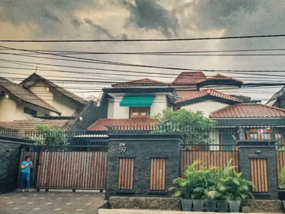 Di Jual Rumah Mewah Murah di Jakarta Timur
