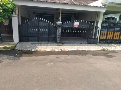 Di Jual TURUN HARGA Rumah di Villa Nusa Indah 3, Bojong kulur