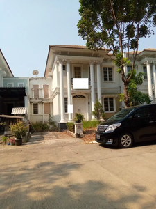 Diic. Rumah Dijual di Cluster Oakwood Lippo Cikarang