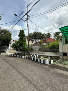 DIJUAL MURAH BANGET HITUNG TANAH SAJA RUMAH KUPANG INDAH SBY BARAT