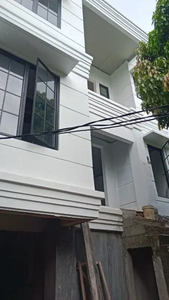 Dijual rumah baru siap huni