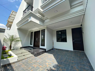 Dijual Rumah Desain Cantik Dalam Komplek Rawamangun Jakarta