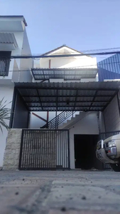 Dijual Rumah Kos Baru 2 Lantai di Wonorejo Rungkut Surabaya Timur