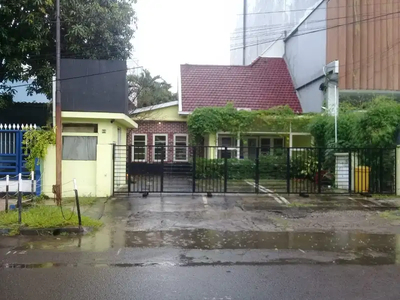 DIJUAL RUMAH PUSAT KOTA JALAN PRAPANCA SURABAYA