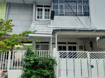 Dijual rumah seken di Jalan Gunung Sahari lokasi dekat tol J-13922
