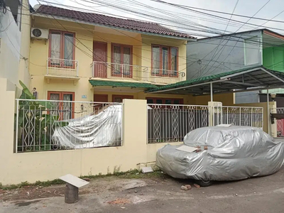 Dijual Rumah Semifurnish Bagus Terawat di Perdatam Jakarta Selatan