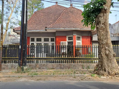 DISEWAKAN RUMAH DI JL. GUNUNG GUNUNG