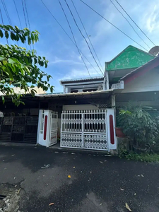 FOR SALE - Rumah di Rengas-Bintaro.bangunan 140 , tanah 80