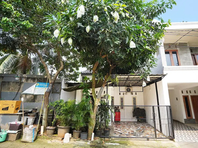 Rumah 2 Lantai Gratis Biaya Surat2 Siap KPR di Cinere Depok