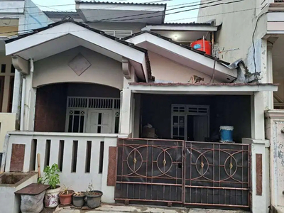 Rumah 2 Lantai Wisma Jaya Bekasi Timur