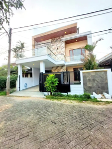 Rumah baru siap huni di Bintaro Jaya sektor 5