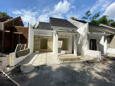 Rumah Cantik 428 Juta di Jl Magelang-Jogja utara RSUD Sleman