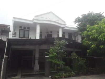 Rumah daerah Bintaro Permai LT 200 / LB 390