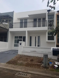 Rumah di Emerald Bintaro Jaya sudah renovasi siap huni murah
