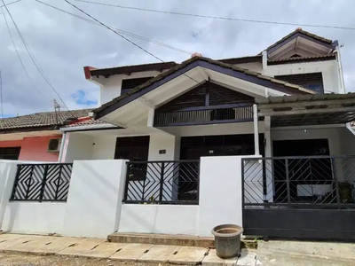 Rumah dijual di perumahan delta pekayon Jaya