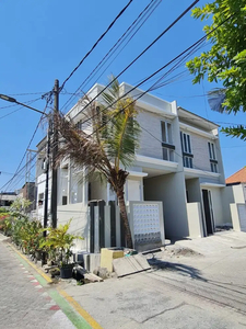 Rumah NEW Minimalis di JALAN RUNGKUT Menanggal