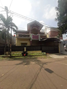 Rumah second siap huni di Kebayoran Lama Jakarta Selatan