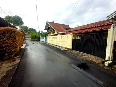 Tanah Dekat Polsek Cimahi Selatan