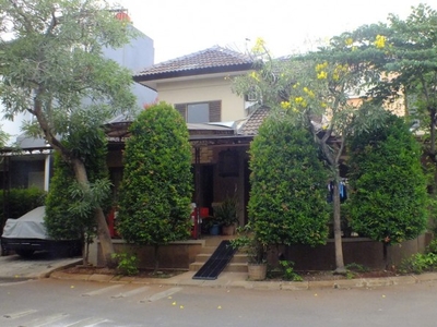 Rumah Siap Huni,jalan lebar di Graha Raya