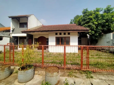 Dijual Murah Rumah Hitung Tanah Area Bintaro
