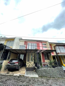 Dijual Rumah 2 Lantai Lokasi Kota Salatiga Jawa Tengah Tanpa Perantara