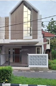 Dijual Rumah Babatan Pratama Wiyung Surabaya Barat