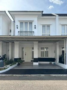 Dijual Rumah cantik Full renovasi di Grand wisata, Kota Bekasi.