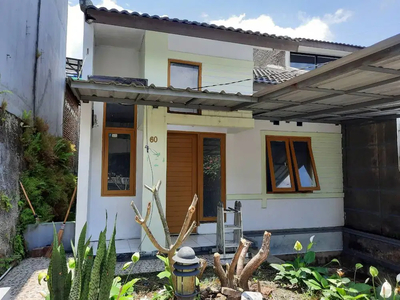 Dijual rumah Green Hills Residence Jatihandap Cicaheum Bandung