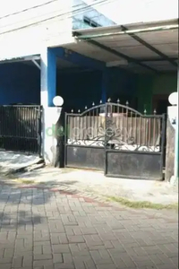 Dijual rumah karangklumprik Timur Wiyung Surabaya