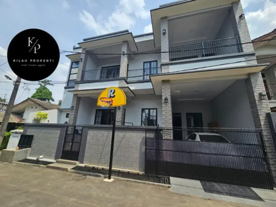 Dijual Rumah Klasik Dekat LRT di Jatibening Baru Pd. Gede Bekasi