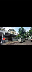 Dijual Rumah Raffles Hills