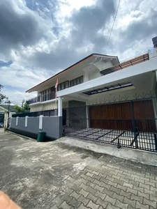 Dijual Rumah Semi Furnished