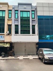 Disewakan Ruko Siap Usaha - Ruko Boulevard Kelapa Gading Jakarta Utara