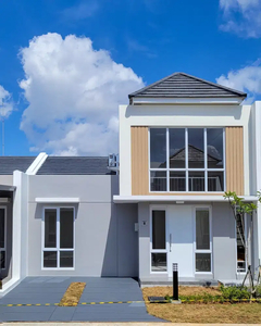 Disewakan Rumah Baru Semi Furnished di Canna Paramount Petals