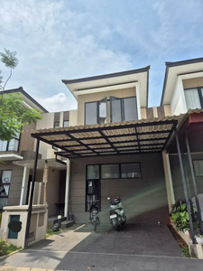 DISEWAKAN rumah cantik 2 lantai siap huni di Asya, Jakarta Garden City