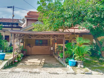Rumah Di Candi Prambanan Manyaran Semarang