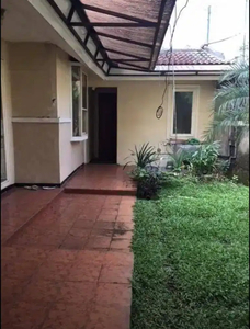 Jual Cepat Rumah luas Di Komp Tubagus ismail Dago Alamanda Bandung