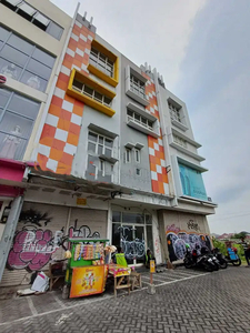 Ruko 4,5 Lantai di Raya Meer Lokasi Strategis Nol Jalan Raya