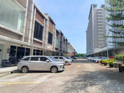 Ruko Strategis 3 Lantai Belakang Aeon Mall Dan pasar Sentul City Bogor