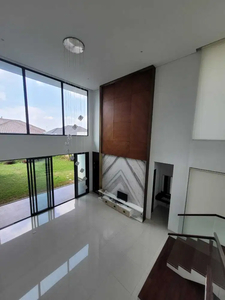 Rumah Baru 2 Lantai Semi Furnished Sayap Setiabudi Bandung