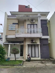 Rumah Jl. AP. Pettarani 3KT 5KM SHM PBB, System 1 Pintu