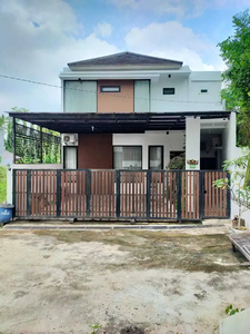 RUMAH MEWAH MURAH DI NGESREP SEMARANG DENGAN VIEW CANTIK