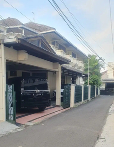 Rumah Siap Huni Cocok untuk Kost di Tebet Dalam