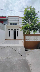 Rumah Siap Huni Tanah Luas Dalam Cluster Villa Dago Pamulang